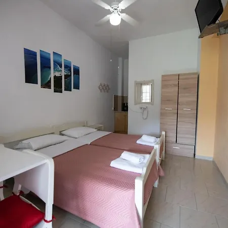 Eleni Neo Klima סקופלוס טאון