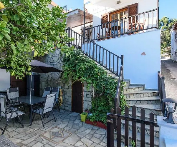 Eleni Neo Klima Affittacamere Città di Skopelos